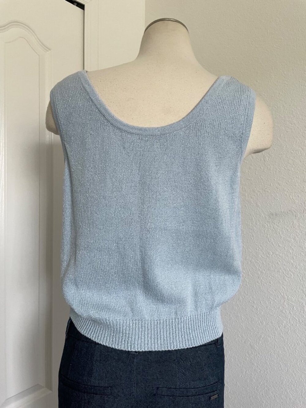 Vintage St. John Collection Baby Blue Santana Knit Tank Top Women’s Size Medium - Picture 5 of 10